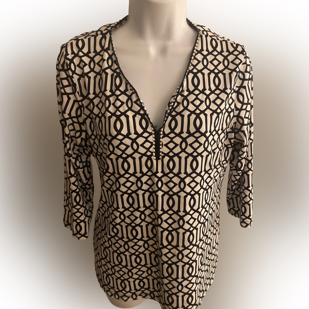 Lulu-B Black and Cream Top - M black ,white , polyester spandex